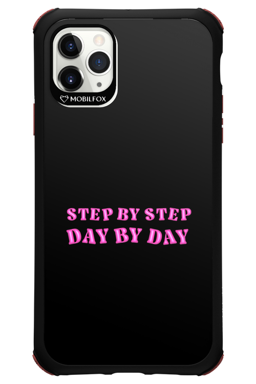 Step by Step Black - Apple iPhone 11 Pro Max