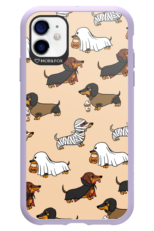 Scary Dachshund - Apple iPhone 11
