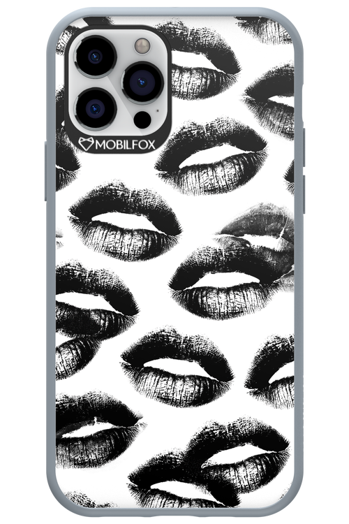 Ghost Kiss - Apple iPhone 12 Pro