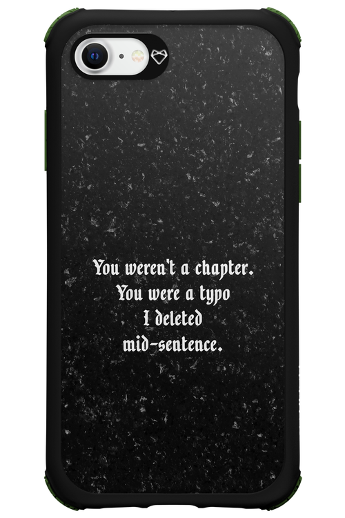 A Typo - Apple iPhone SE 2022