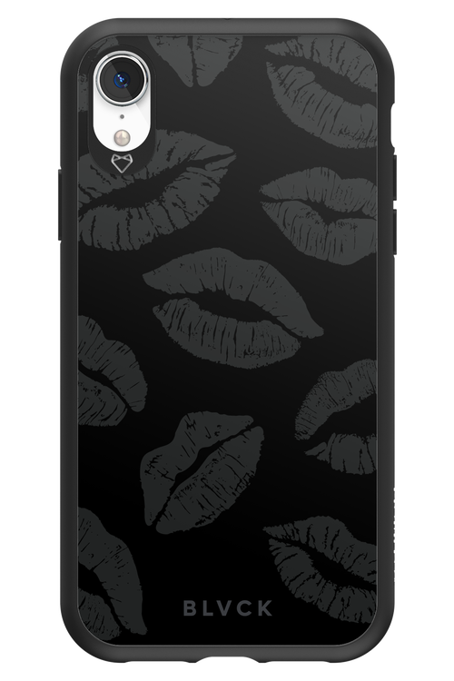 Dark Lips - Apple iPhone XR