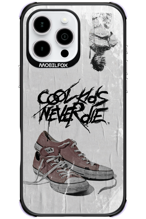 CKND - Apple iPhone 16 Pro Max