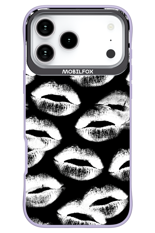 Ghost Kiss Black - Apple iPhone 17 Pro Max