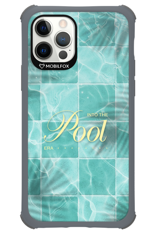Into the Pool - Apple iPhone 12 Pro