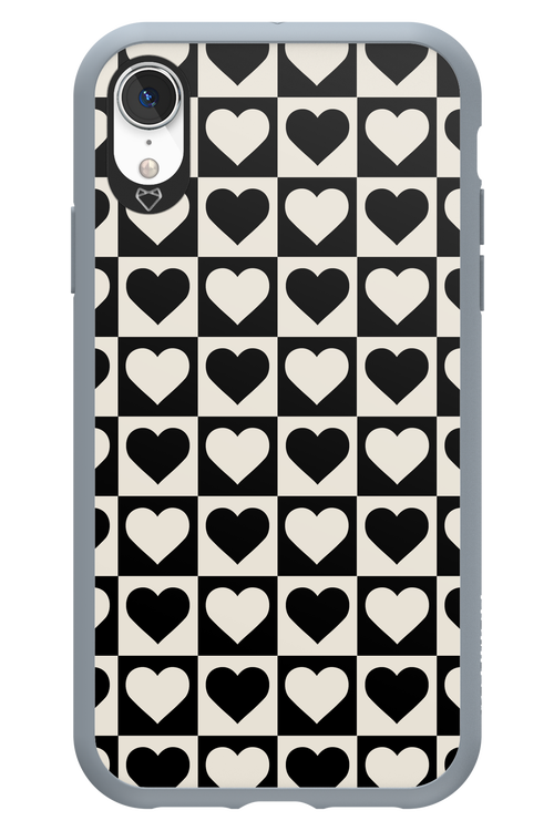 Checkered Heart - Apple iPhone XR