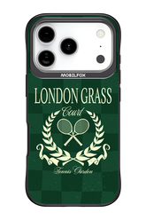 London Grass Court Garden 2.0 - Apple iPhone 17 Pro