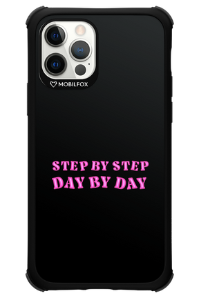 Step by Step Black - Apple iPhone 12 Pro
