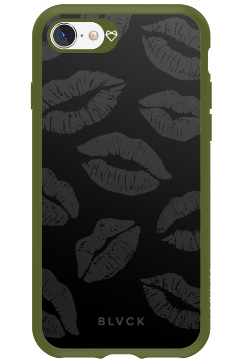 Dark Lips - Apple iPhone SE 2022