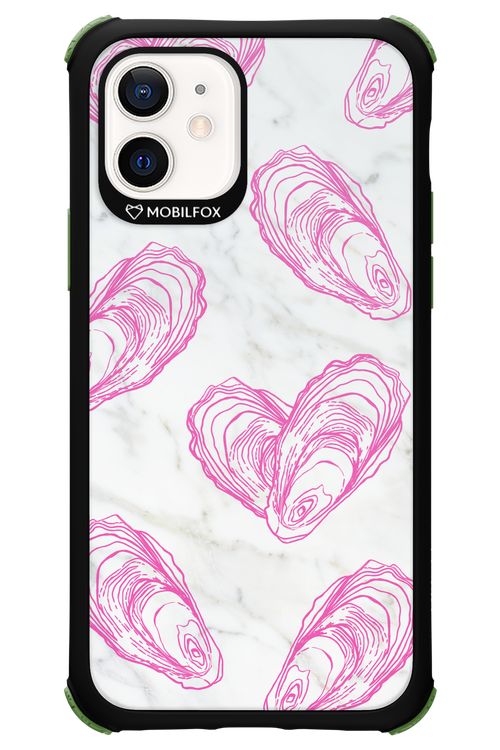 Shelly - Apple iPhone 12