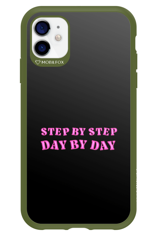 Step by Step Black - Apple iPhone 11