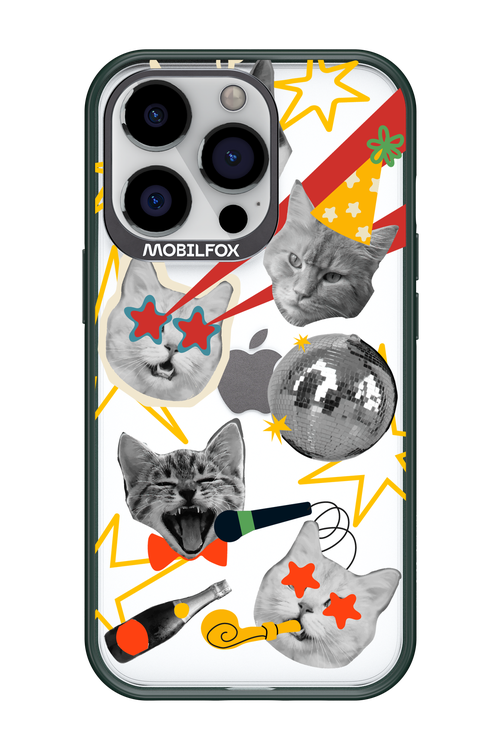 Christmas Chaos - Apple iPhone 13 Pro