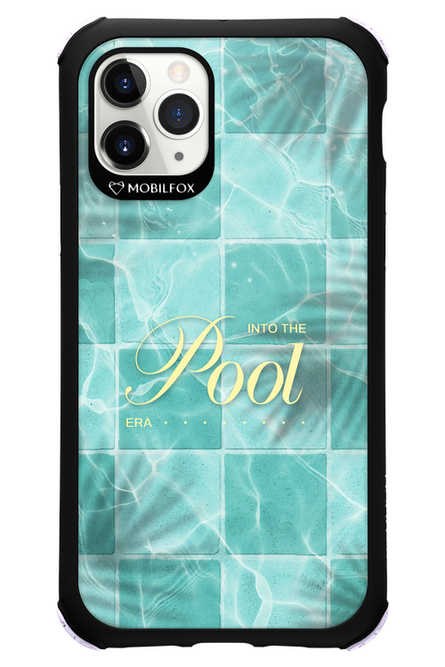 Into the Pool - Apple iPhone 11 Pro