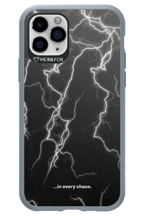 Chaotic Thunder - Apple iPhone 11 Pro