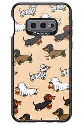 Scary Dachshund - Samsung Galaxy S10e