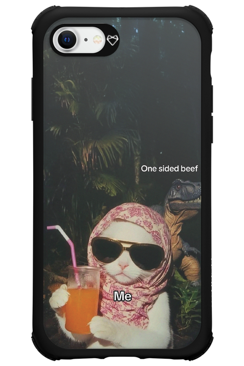 One sided beef - Apple iPhone SE 2022