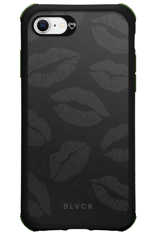 Dark Lips - Apple iPhone 7