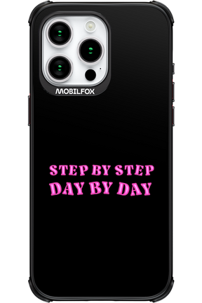 Step by Step Black - Apple iPhone 15 Pro Max
