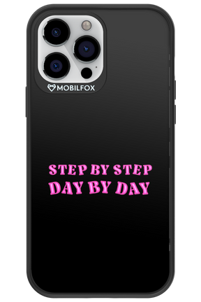 Step by Step Black - Apple iPhone 13 Pro Max