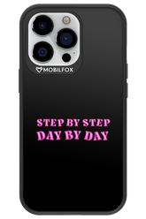 Step by Step Black - Apple iPhone 13 Pro