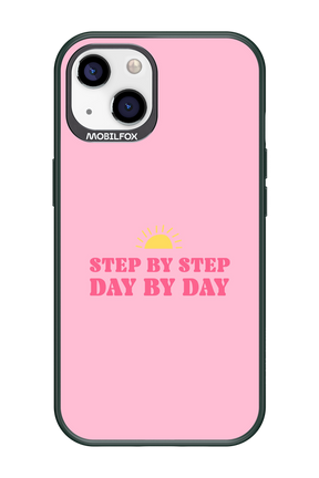 Step by Step - Apple iPhone 13