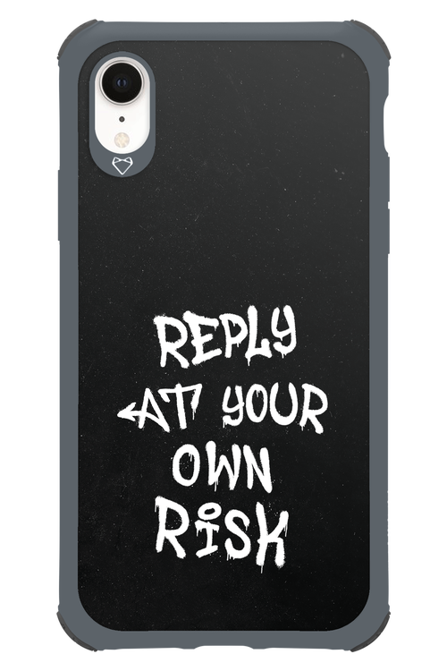 Risk Black - Apple iPhone XR