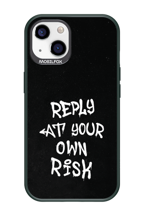 Risk Black - Apple iPhone 13