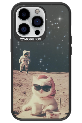 Moon cat - Apple iPhone 13 Pro