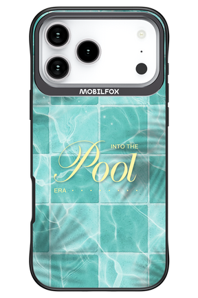 Into the Pool - Apple iPhone 17 Pro Max