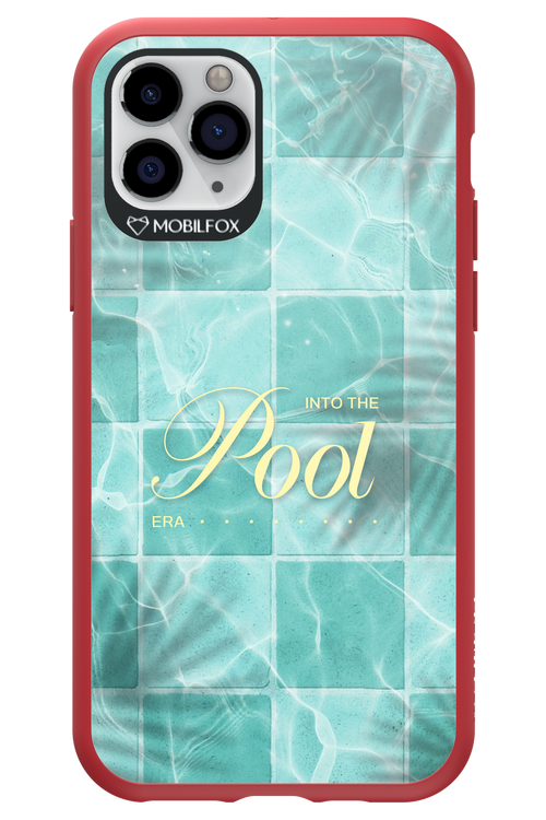 Into the Pool - Apple iPhone 11 Pro