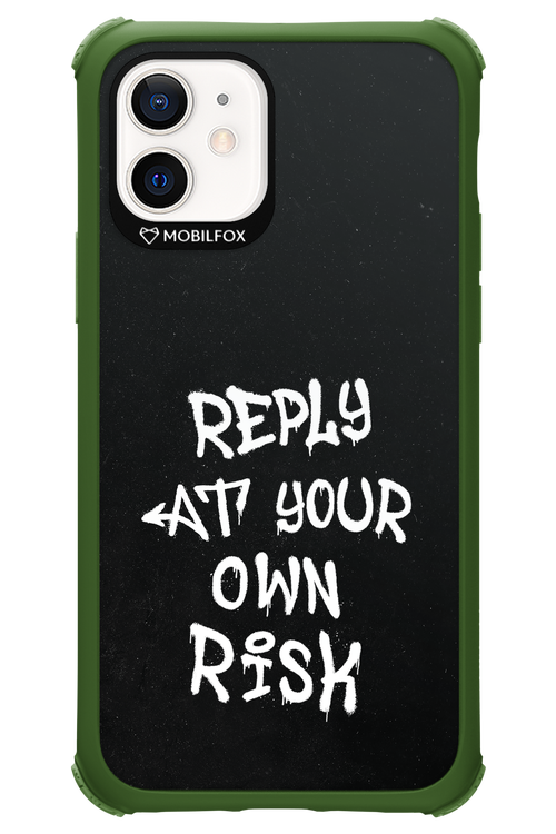 Risk Black 2.0 - Apple iPhone 12
