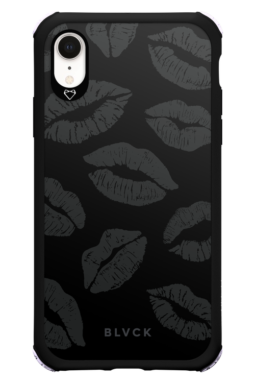 Dark Lips - Apple iPhone XR