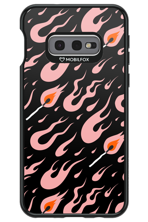 Hot Flames - Samsung Galaxy S10e