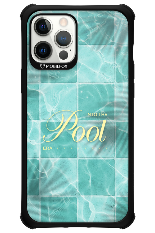Into the Pool - Apple iPhone 12 Pro Max