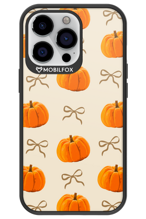 Cutie Pumpkin - Apple iPhone 13 Pro