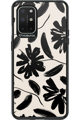 Monochrome Flowerss - OnePlus 8T