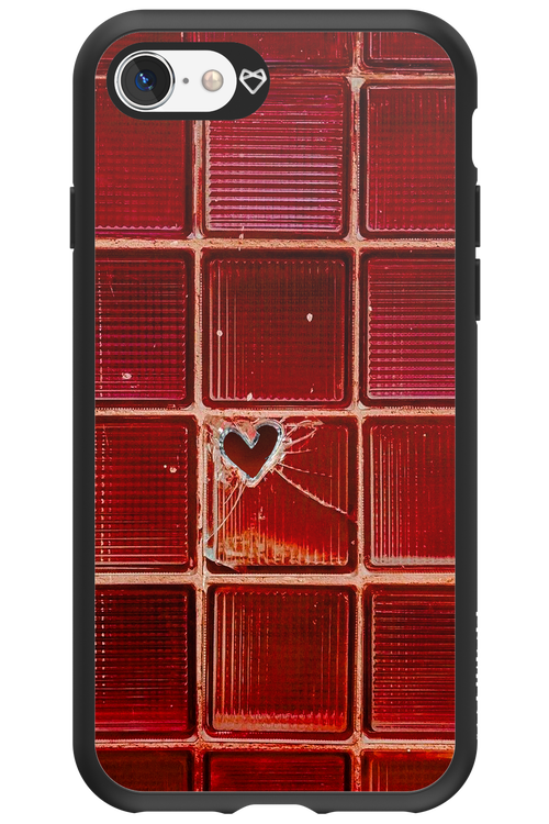 Heartbroken - Apple iPhone 8