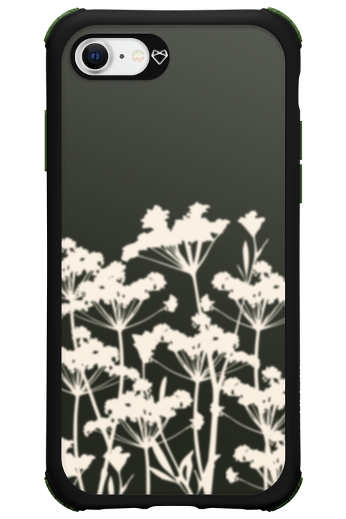 Midnight Bloom - Apple iPhone 7