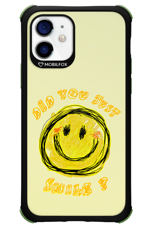 Crayon Smiley - Apple iPhone 12