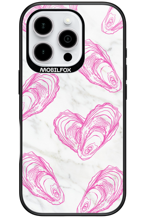 Shelly - Apple iPhone 16 Pro