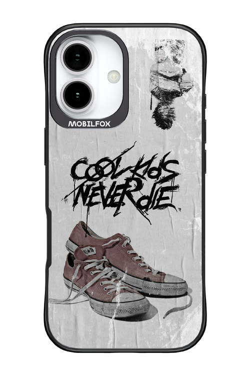 CKND - Apple iPhone 17