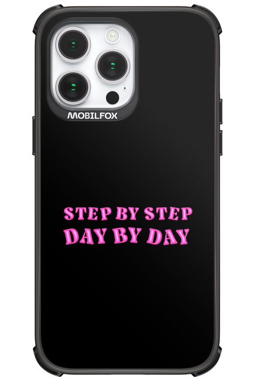 Step by Step Black - Apple iPhone 14 Pro Max