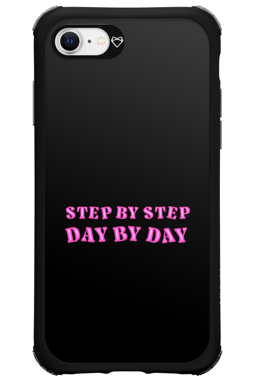 Step by Step Black - Apple iPhone 7