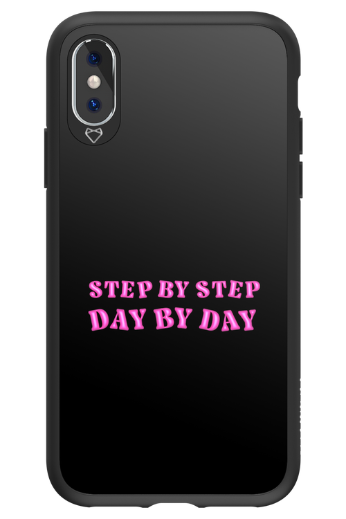 Step by Step Black - Apple iPhone XS