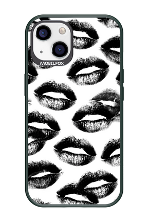 Ghost Kiss - Apple iPhone 13