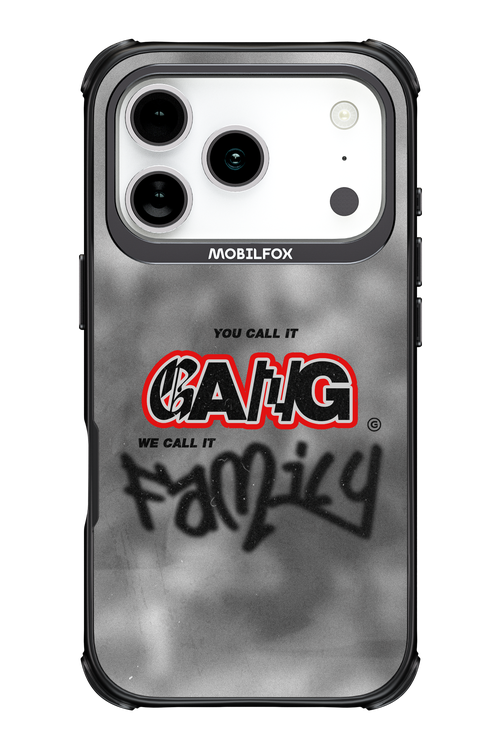 Family Gang - Apple iPhone 17 Pro