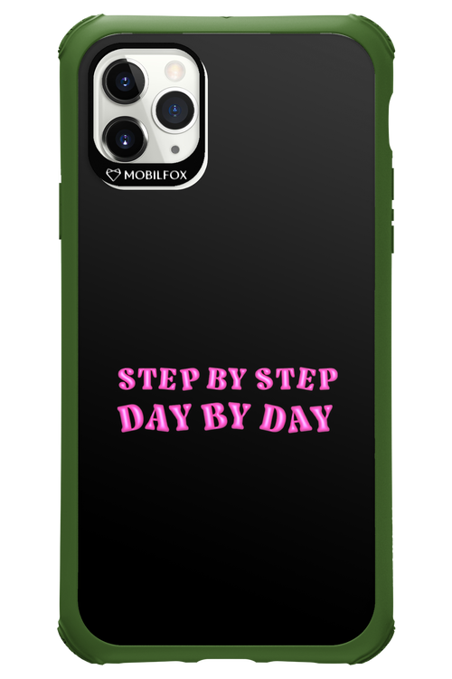 Step by Step Black 2.0 - Apple iPhone 11 Pro Max