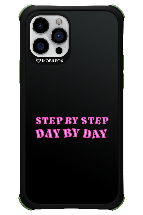 Step by Step Black - Apple iPhone 12 Pro