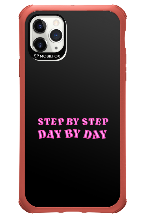 Step by Step Black - Apple iPhone 11 Pro Max
