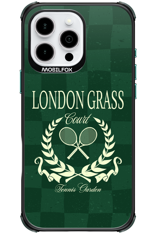 London Grass Court Garden 2.0 - Apple iPhone 16 Pro Max