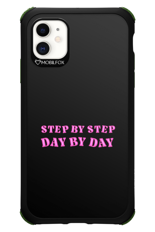 Step by Step Black - Apple iPhone 11